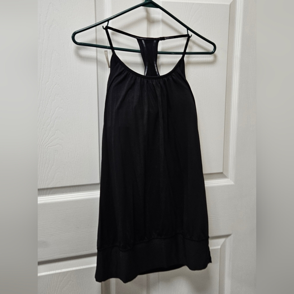 Lululemon No Limits Tank Top, Size 0
